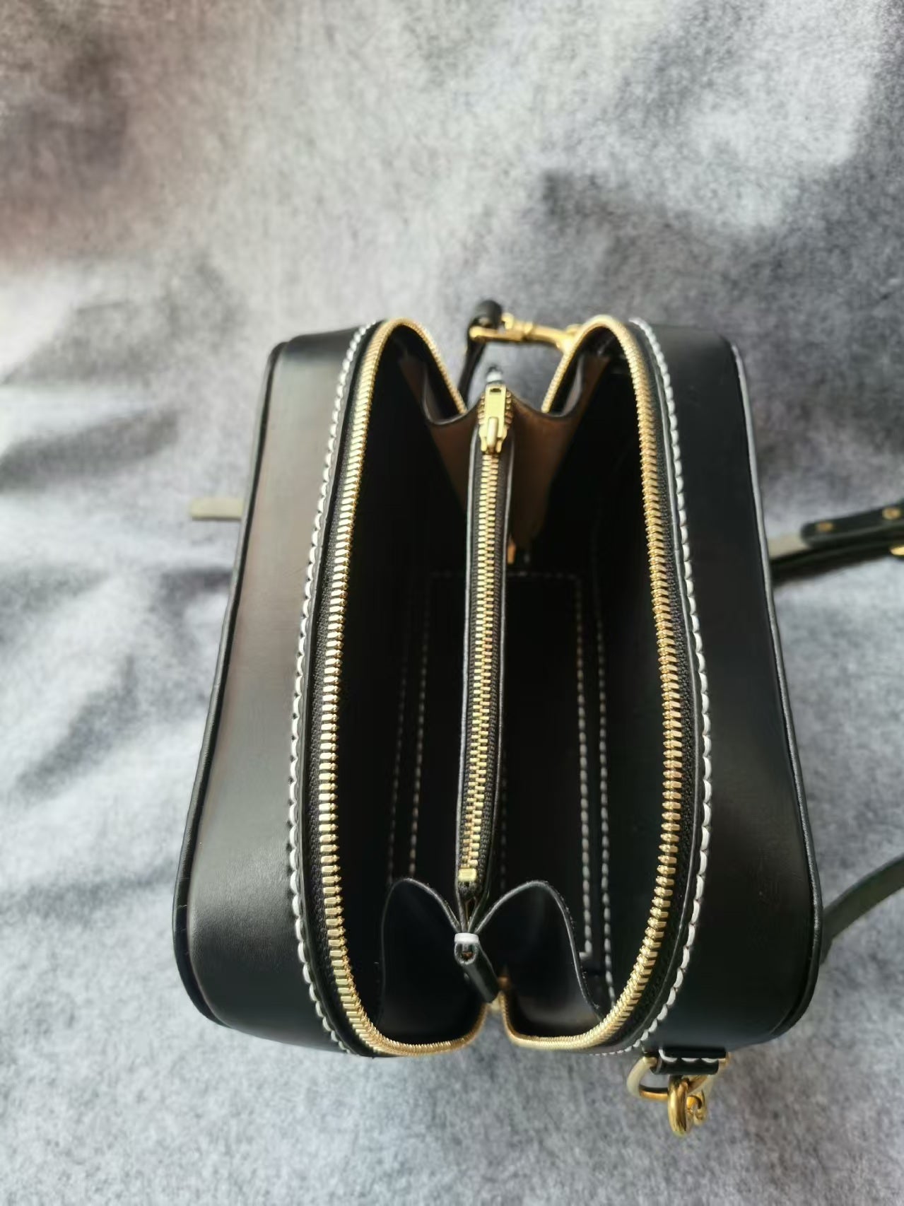 Leatherchild Handmade Hyper-Realistic Carved Leather Pet small square bag (Deposit)(Ms.Tao)