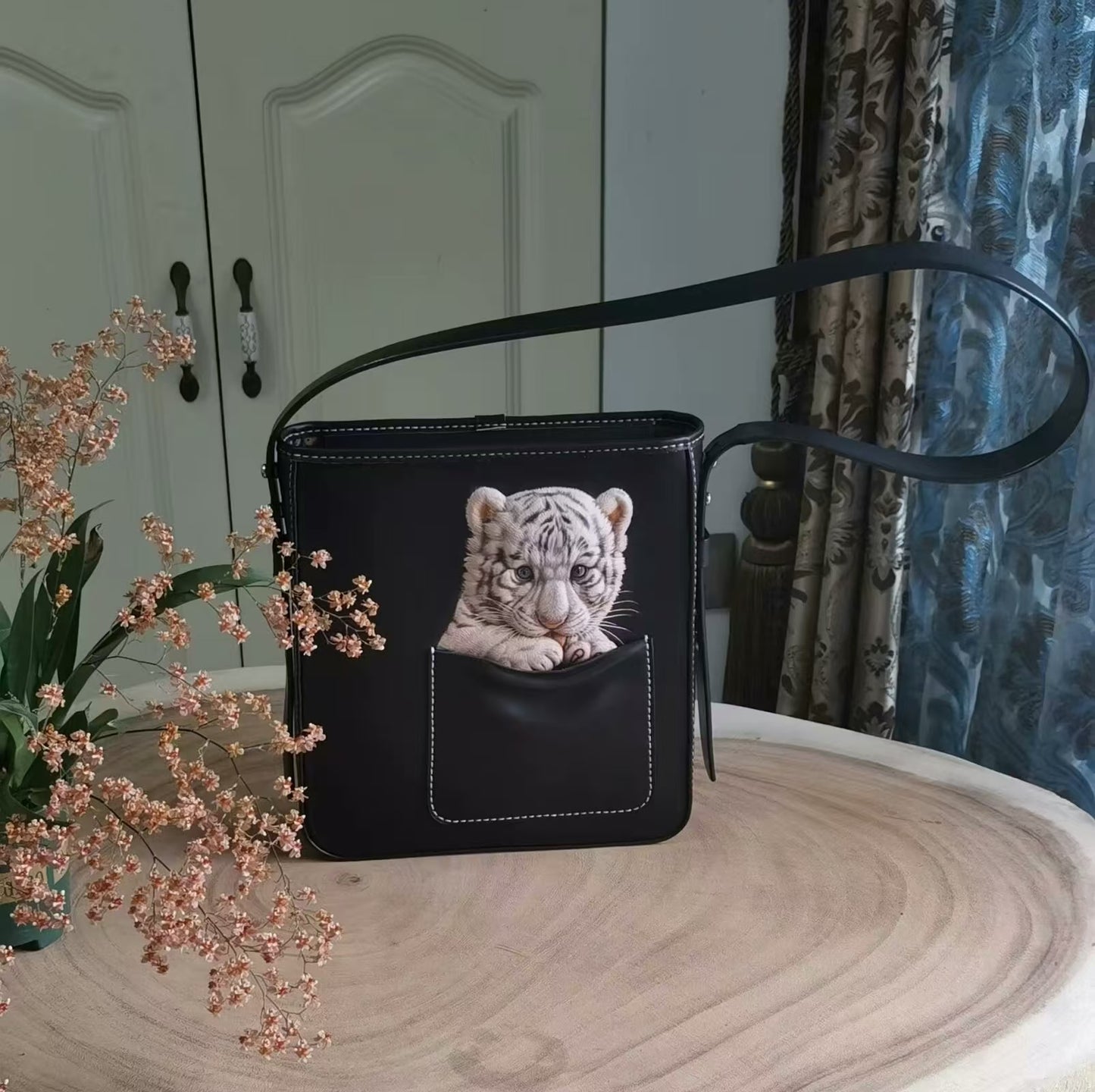 Leatherchild Handmade Hyper-Realistic Carved Leather Pet Bucket bag (Deposit)Artist: Ms.Tao