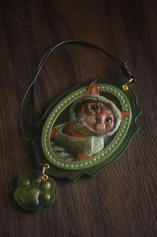 Leatherchild Handcrafted Italian Veg-Tanned Leather Pet Keychain - Gifts & Decorations  (custom-made 28-35 days)