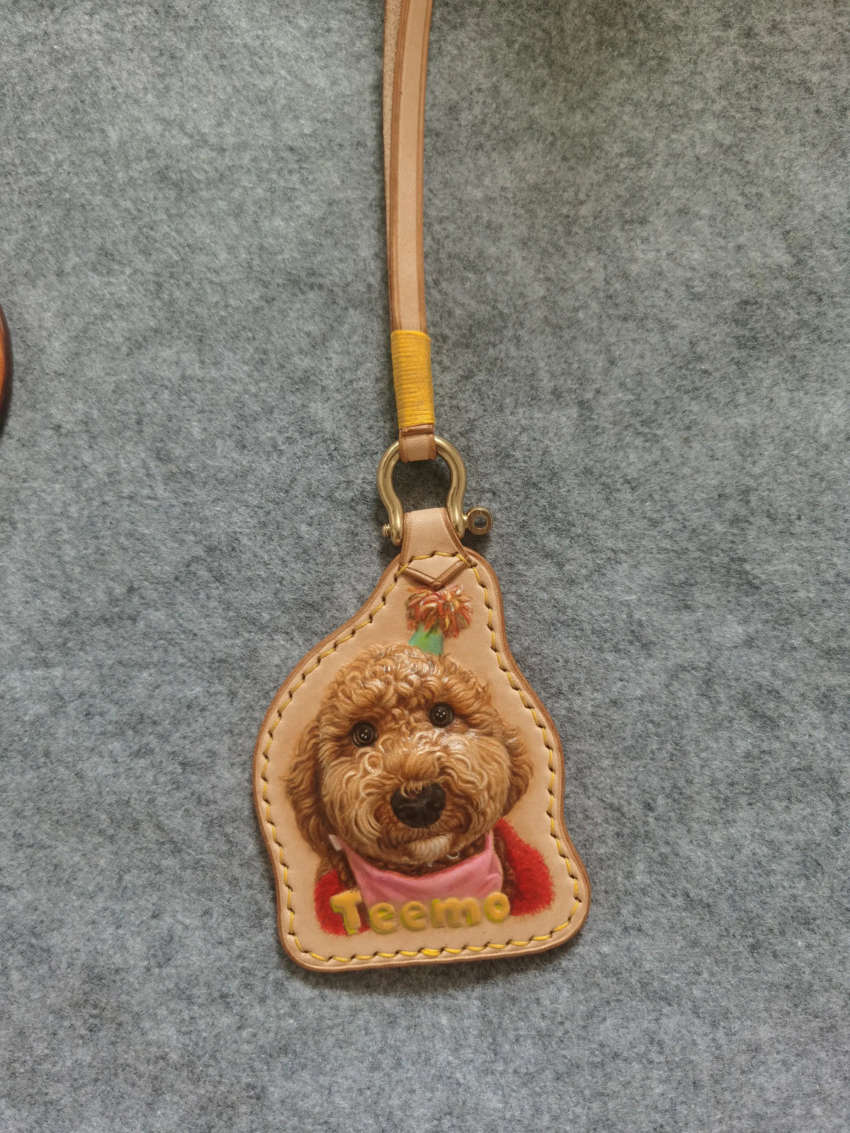 Leatherchild hyper-realistic Custom Pet Half-Body Portrait Keychains ...